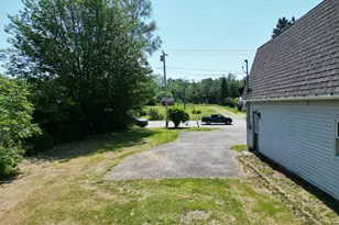 533 W Broadway, Lincoln, ME 04457 - Photo 28