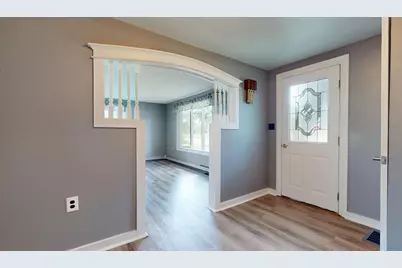 533 W Broadway, Lincoln, ME 04457 - Photo 14