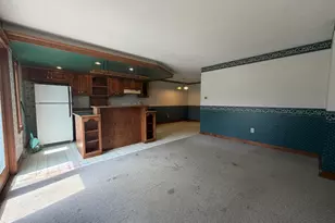 533 W Broadway, Lincoln, ME 04457 - Photo 30