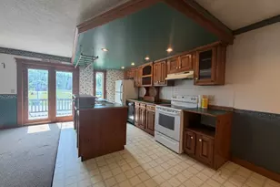 533 W Broadway, Lincoln, ME 04457 - Photo 32