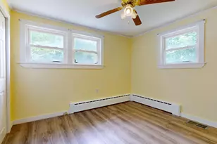 533 W Broadway, Lincoln, ME 04457 - Photo 24