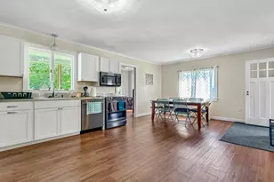 51 Cedar St, Presque Isle, ME 04769 - Photo 6