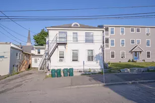 23 Green St, Biddeford, ME 04005 - Photo 2