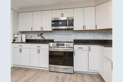 17 Ole Ironside Lane, Scarborough, ME 04074 - Photo 2