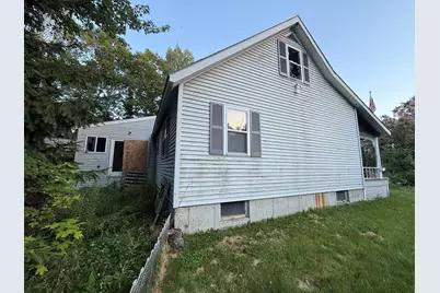 29 Washington Street, Waterville, ME 04901 - Photo 10