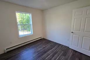 33 Cameron Ln, Brunswick, ME 04011 - Photo 8