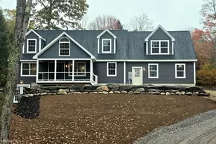 33 Cameron Ln, Brunswick, ME 04011 - Photo 2