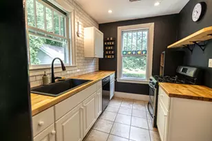 20 Fairlawn Ave, Lewiston, ME 04240 - Photo 8
