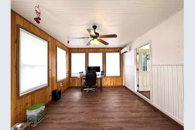 902 Eastern Avenue, Augusta, ME 04330 - Photo 14