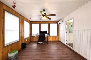 902 Eastern Ave, Augusta, ME 04330 - Photo 14