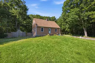31 Kolbe Dr, Waterboro, ME 04087 - Photo 2