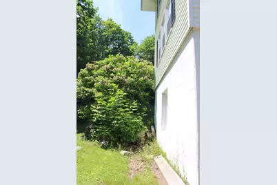424 Penobscot Street, Rumford, ME 04276 - Photo 10