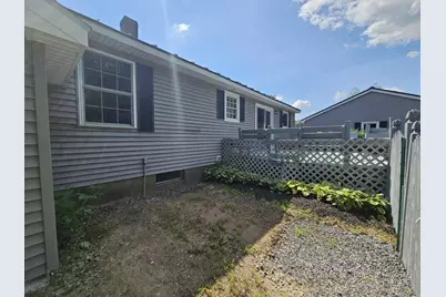 1029 E River Road, Skowhegan, ME 04976 - Photo 8