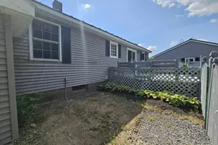 1029 E River Rd, Skowhegan, ME 04976 - Photo 8