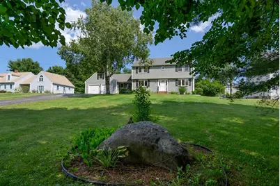 982 Highland Avenue, South Portland, ME 04106 - Photo 2