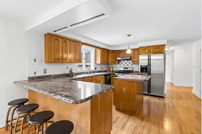 982 Highland Avenue, South Portland, ME 04106 - Photo 8