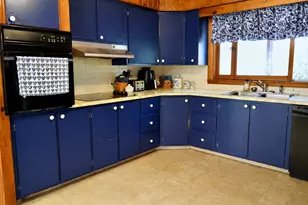 262 Hartland Ave, Pittsfield, ME 04967 - Photo 6