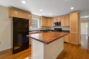 48 Peters St, Orono, ME 04473 - Photo 4