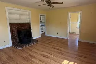 3 Sadie Ln, Bowdoinham, ME 04008 - Photo 8