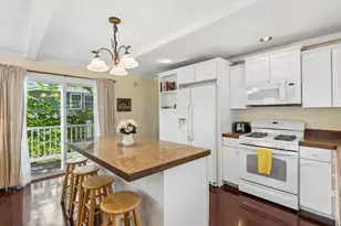 44 School St, Old Orchard Beach, ME 04064 - Photo 16