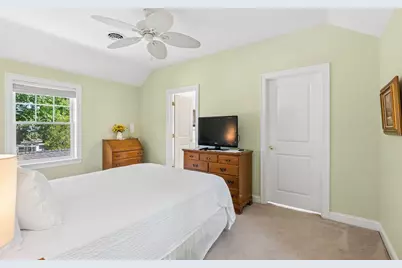 44 School Street, Old Orchard Beach, ME 04064 - Photo 32