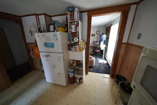 49 Pleasant St, Houlton, ME 04730 - Photo 36