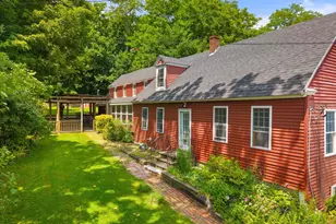 137 Main St, Winterport, ME 04496 - Photo 2