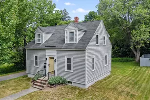 8 Grove St, Brewer, ME 04412 - Photo 2
