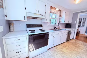 14 Castine Ave, Portland, ME 04103 - Photo 18