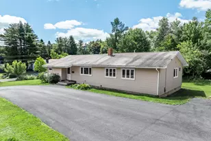 2 Averill St, Orono, ME 04473 - Photo 4