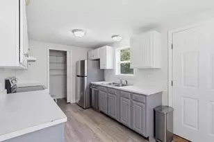 116 Rogers Rd, Kittery, ME 03904 - Photo 26