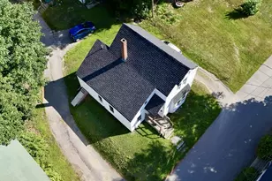 24 Green St, Livermore Falls, ME 04254 - Photo 4