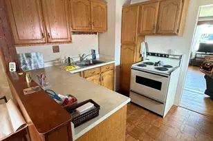 20 Park St, East Millinocket, ME 04430 - Photo 4