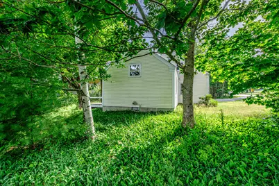 119 Memorial Highway, North Yarmouth, ME 04097 - Photo 18