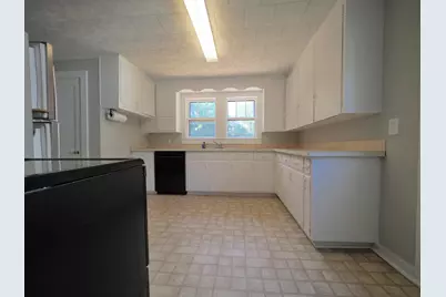 8 Fairview Avenue, Augusta, ME 04330 - Photo 6