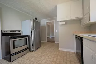 8 Fairview Ave, Augusta, ME 04330 - Photo 8