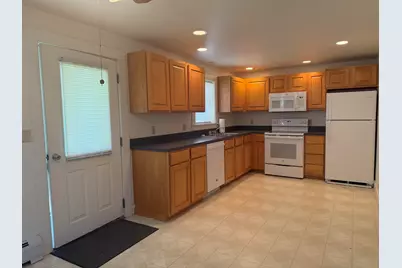 4 Brooklyn Avenue, Waterville, ME 04901 - Photo 16