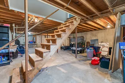 1712 Hotel Road, Auburn, ME 04210 - Photo 32