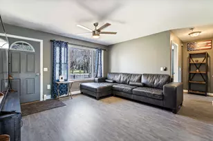 1712 Hotel Rd, Auburn, ME 04210 - Photo 6