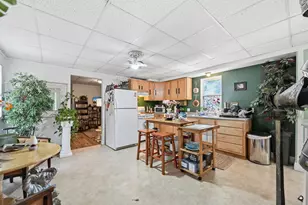 10 Pearl St, Auburn, ME 04210 - Photo 18