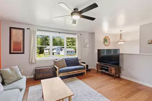23 Hunter Ln, Topsham, ME 04086 - Photo 10