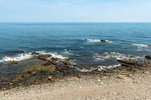 25 Bayberry Ln, York, ME 03902 - Photo 4