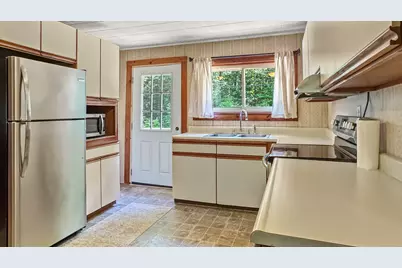 784 Center Road, Lebanon, ME 04027 - Photo 4