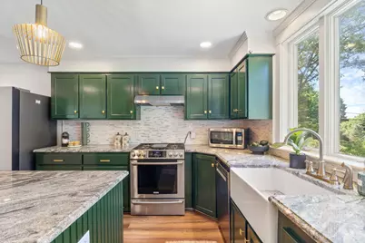 430 E Main Street, Yarmouth, ME 04096 - Photo 10