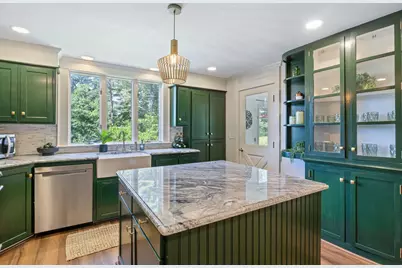 430 E Main Street, Yarmouth, ME 04096 - Photo 14