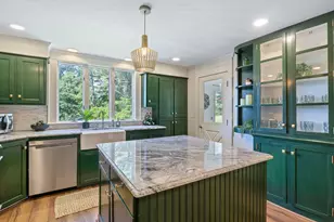 430 E Main St, Yarmouth, ME 04096 - Photo 14