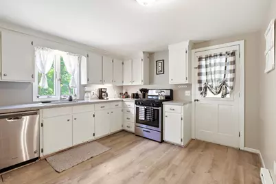 250 Pine Hill Road, Berwick, ME 03901 - Photo 10