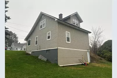 43 Spring Street, Caribou, ME 04736 - Photo 2