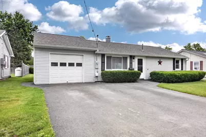 15 Brewster Street, Bangor, ME 04401 - Photo 2