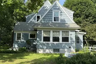 113 Greenwood Ave, Farmington, ME 04938 - Photo 2